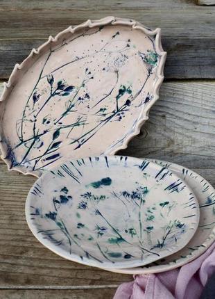 Exclusive ceramic plate with prints of real plants.7 фото