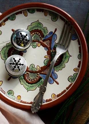 Керамічна тарілка в стилі косівської кераміки