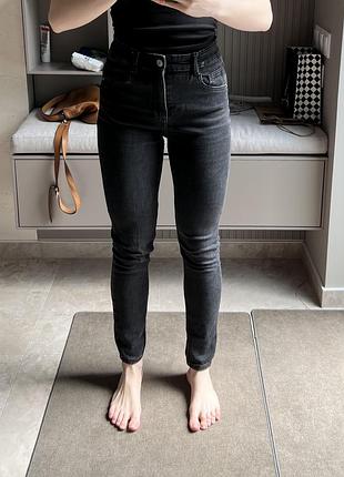 Скинни джинсы zara