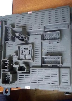 Блок запобіжників citroen c5 9645030380