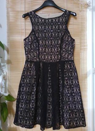 Чорна мереживна сукня1 фото