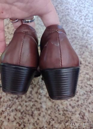 Туфлі коричневі на липучці loretta6 фото