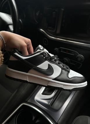 Nike dunk low retro white black