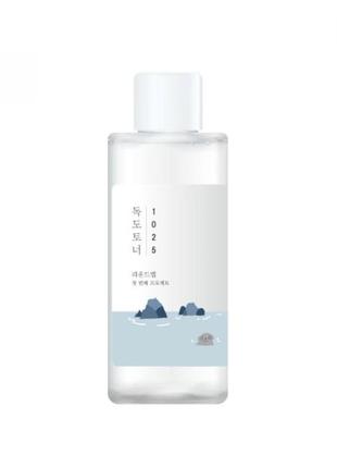 Увлажняющий тонер с эффектом пилинга round lab dokdo и пенка 150ml1 фото