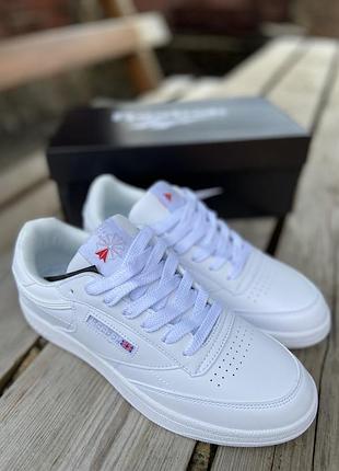 Белые кроссовки reebok2 фото