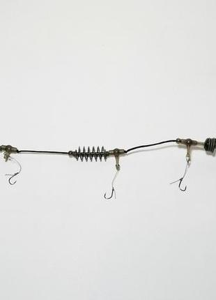 Кормушка оснащённая мега карась 20 гр крючок n10