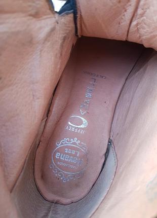 Очень эффектные кожаные ботинки ботильоны на скрытой платформе8 фото
