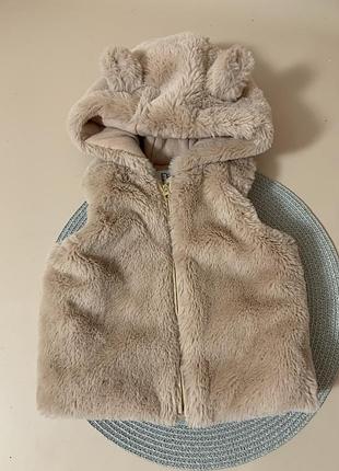 Красива тепла жилетка на дівчинку 6-9-12 місяців жилет