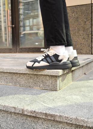 Кроссовки adidas nite jogger beige black2 фото