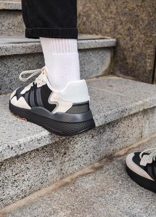 Кроссовки adidas nite jogger beige black5 фото