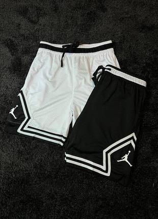 Чоловічі шорти jordan dri-fit1 фото