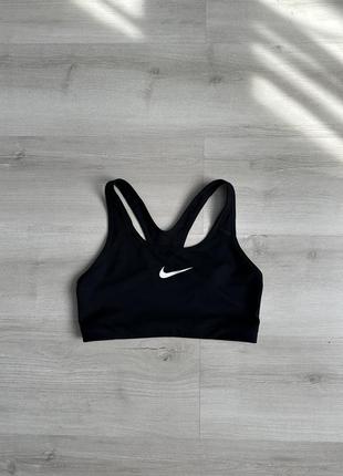 Топ от nike