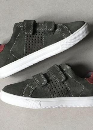 Кроссовки штабетера (автомобиля) оригинал