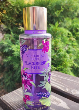 Парфумований спрей для тіла victoria's secret аромат blackberry bite