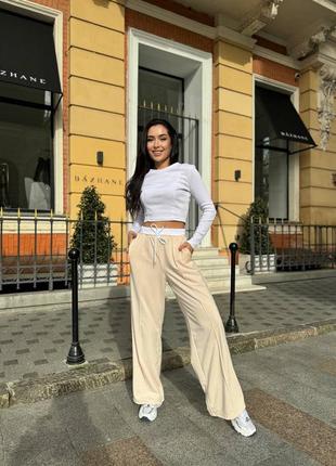 Женский комплект, топ и штаны