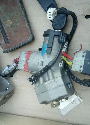 Замок запалювання peugeot boxer