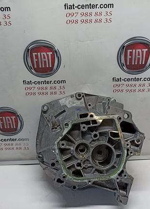 Корпус мкпп 1.4 b 7769893	fiat doblo