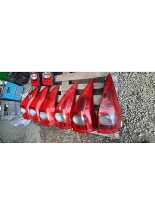 Фонарь стоп задний правый renault megane 2 універсал 8200142683 05360