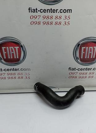 Патрубок води