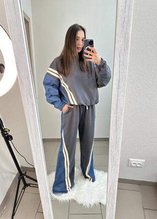 Жіночий костюм