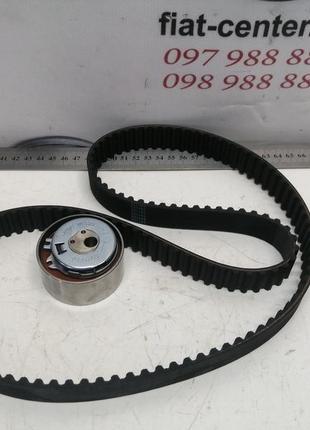 Комплект ремня грм 1,4 b 530046210 fiat doblo
