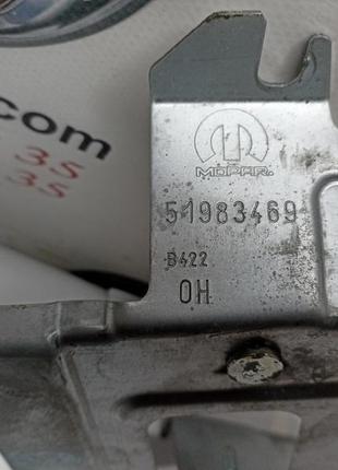 Кронштейн модуля 51983469