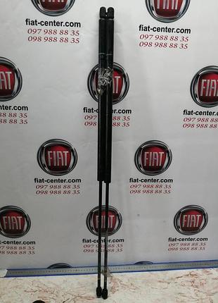Амортизатори задні двері 2 шт. 46824070	fiat doblo