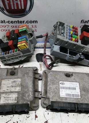 Комплект - блоки управління двигуном 51819344	fiat doblo