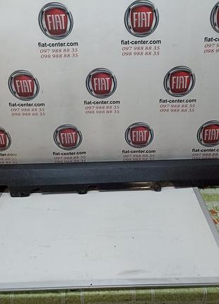 Накладка порога зовнішня ліва 735572236 fiat 500x