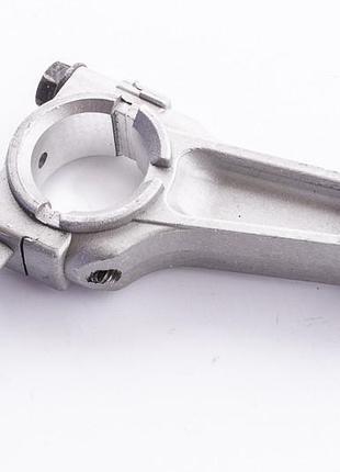 Шатун 14х23х70 для бензинового двигуна (156f)