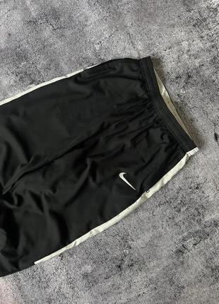 Спортивные штаны nike2 фото