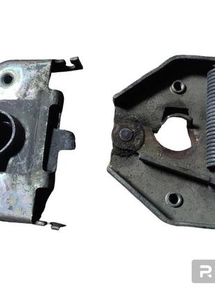 Замок капота renault 21 02461