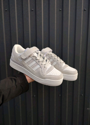 Кросівки adidas forum low grey white