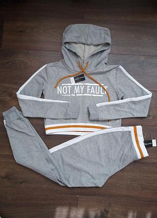 Спортивний костюм