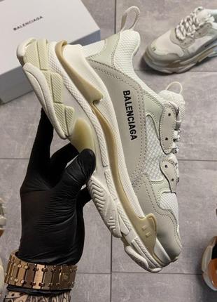 Balenciaga triple s white