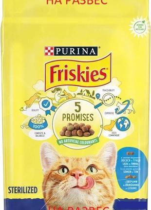 Сухой корм для стерилизованных кошек purina friskies sterilized с лососем, тунцем и овощами на развес 1 кг