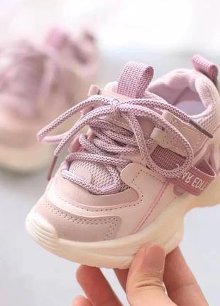 Весенние кроссовки для малышей2 фото