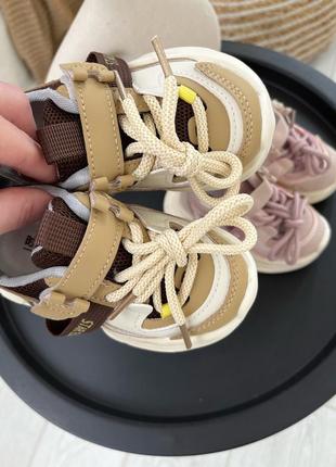 Весенние кроссовки для малышей6 фото
