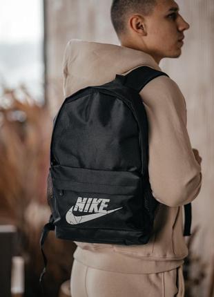 Рюкзак спортивний чоловічий міський чорний андер армор білий значок, молодіжний місткий рюкзак