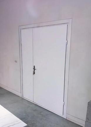 Дверь из металла с повышенной прочностью для технических помещений4 фото