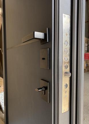 Дверь входная металлическая смарт (4 контура)5 фото