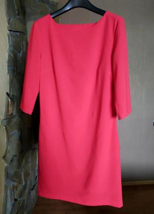 Красное платье с открытой спиной1 фото