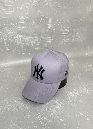 Лавандовая кепка с вышивкой new york (ny)