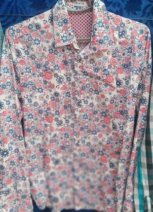 Сорочки жіночі рвзних колерів та розмерів