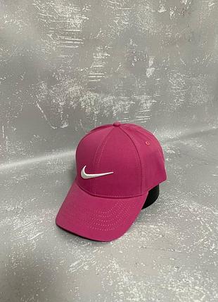 Малиновая кепка с вышивкой nike (найк) розовая