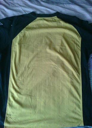 Мужская-желтая-черная-футболка3 фото