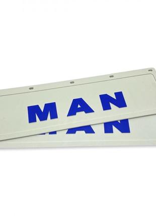 Брызговик на крыло с синей надписью "man" белый (600x180)