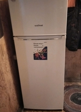 Холодильник vestfrost