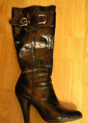 Осінні чоботи на підборах