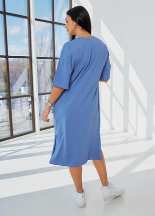 Платье - футболка женское миди, хлопковое, базовое, оверсайз, летнее, батал, с принтом, синее3 фото